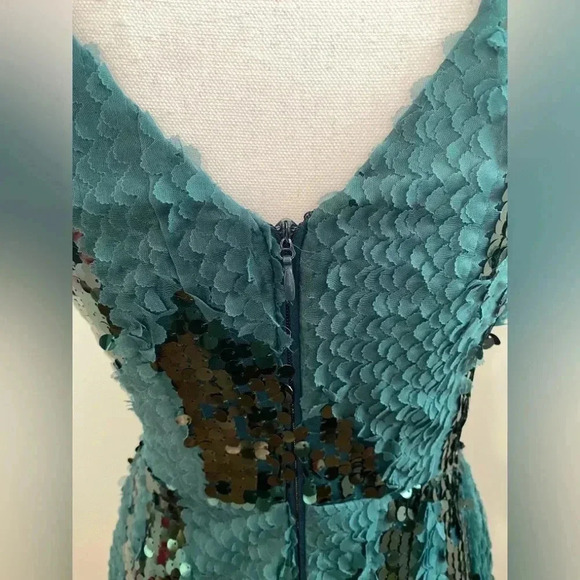 Dress the Population Sophie Dress in Pine Green Size XS - Picture 6 of 11